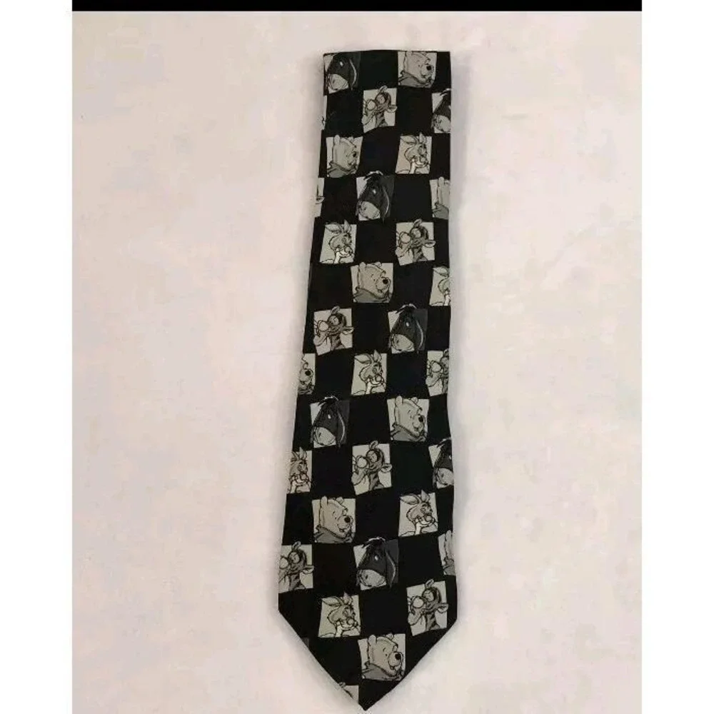 Vtg Necktie Tie Looney Tunes Mania Winnie The Pooh Friends B &‎ W Checkered 1996